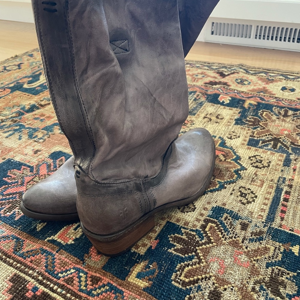 Brand new Frye boots!